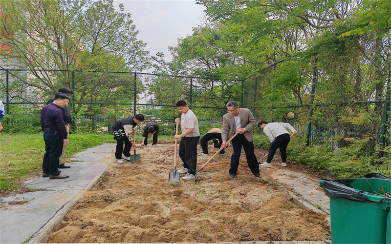 校園綠化齊參與，共建美麗理工校園